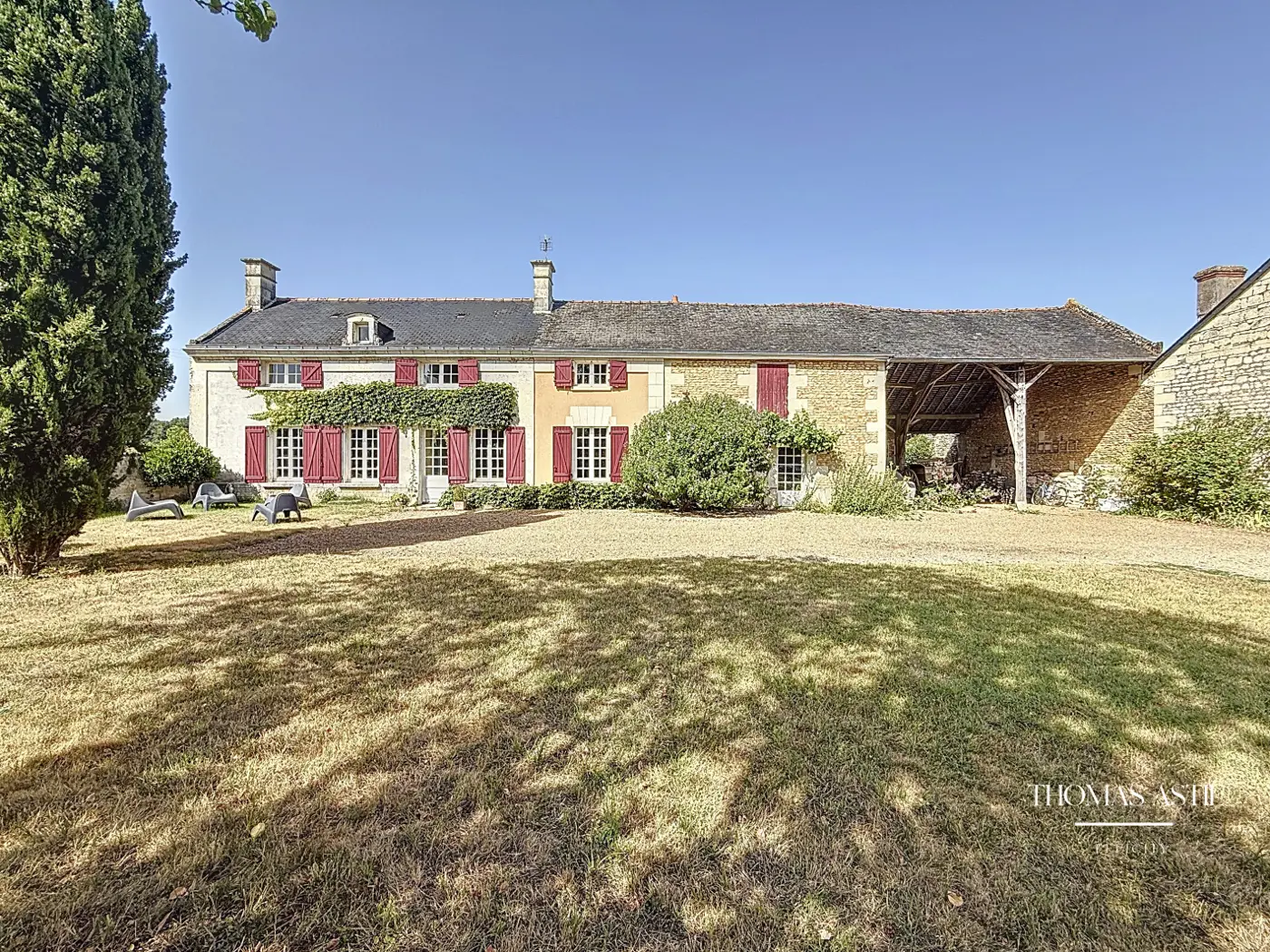 Maison 9 pièces, 268 m² à Raslay, photo 1 sur 22