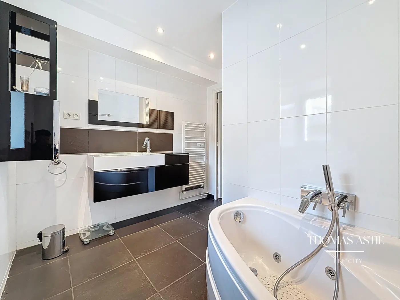 Maison 6 pièces, 121 m² à Saumur, photo 9 sur 12