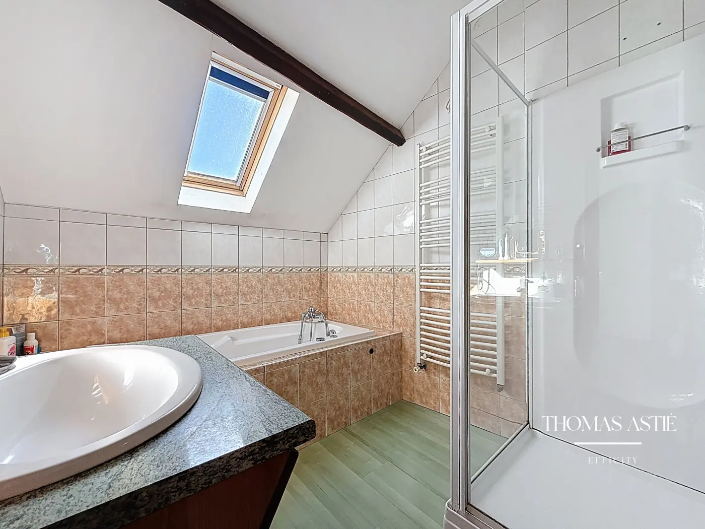 Maison 8 pièces, 197 m² à Saumur, photo 10 sur 16