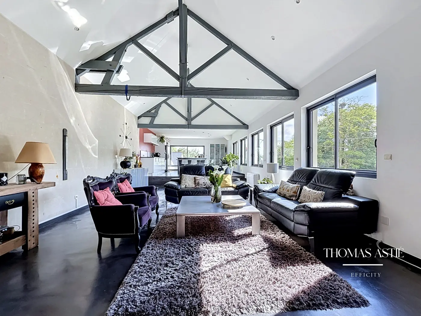 Maison 6 pièces, 175 m² à Saumur, photo 1 sur 14