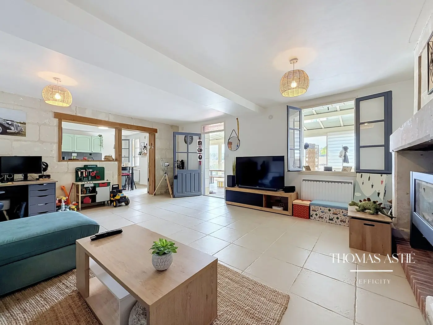 Maison 5 pièces, 140 m² à Roiffé, photo 4 sur 16