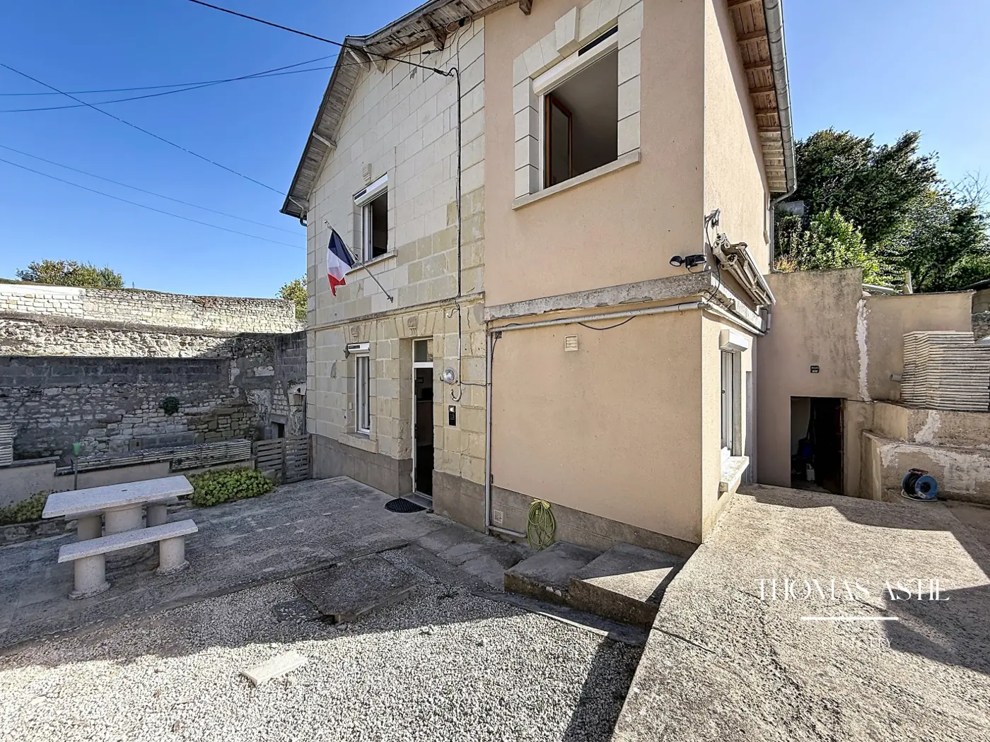 Maison 3 pièces, 60 m² à Saint-Léger-de-Montbrillais, photo 10 sur 11