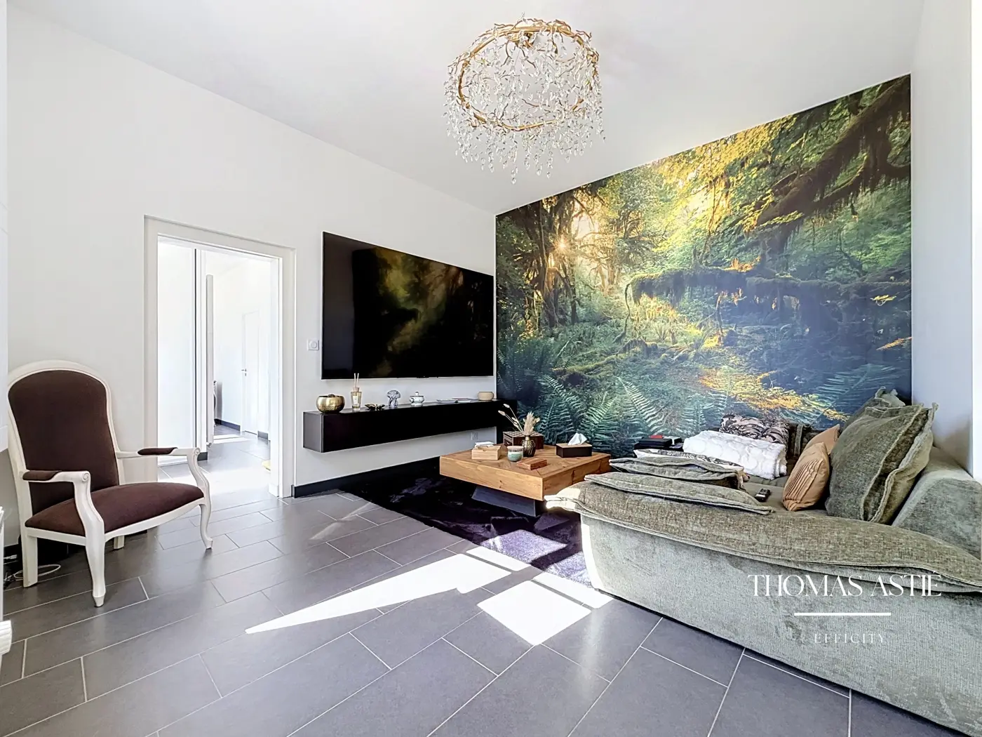 Maison 9 pièces, 235 m² à Souzay-Champigny, photo 5 sur 17